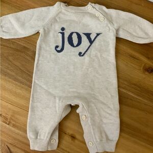Firsts Baby Sz Newborn Christmas Joy Sweater Pantsuit Romper Casual Never Worn